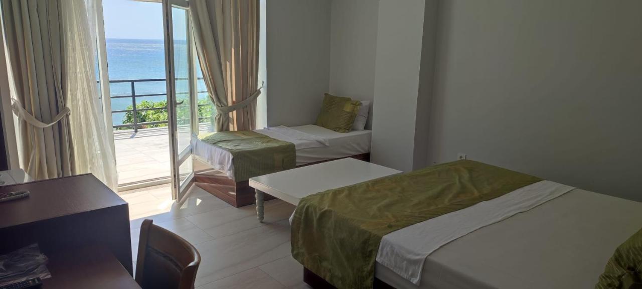 Deniz Hotel Kumburgaz Büyükçekmece Eksteriør billede