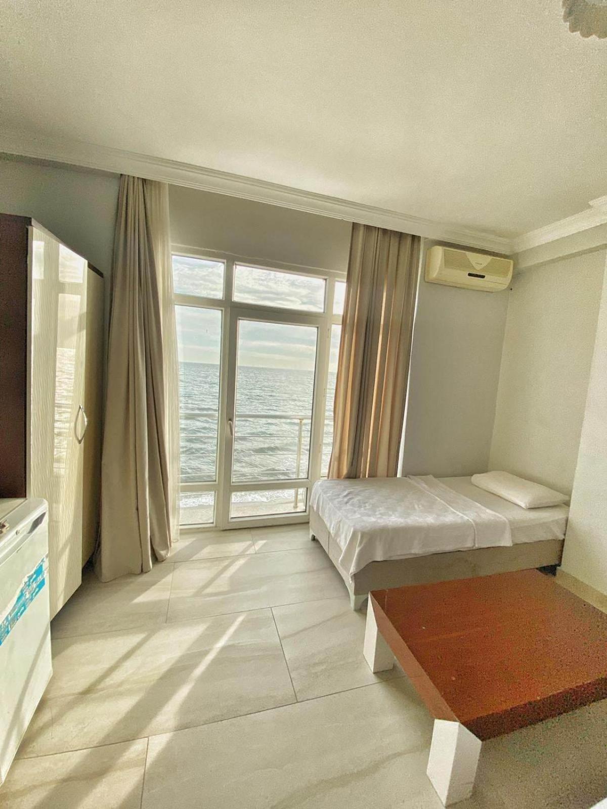 Deniz Hotel Kumburgaz Büyükçekmece Eksteriør billede